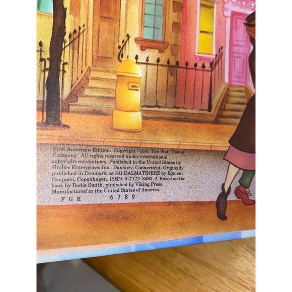 Lot of 3 Disney Hardcover Books: Donald Duck, Lion King, & 101 Dalmatians - Picture 5 of 12